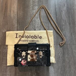 Petite Malle handbag